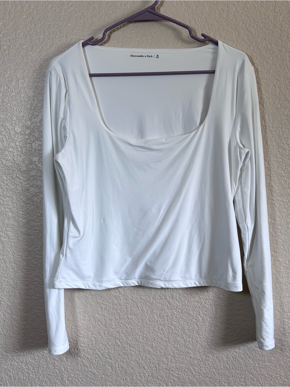 Abercrombie & Fitch White Scoop Neck Long Sleeve Top